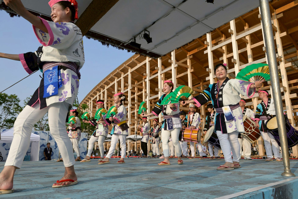 2025大阪万博にてステージ演舞23