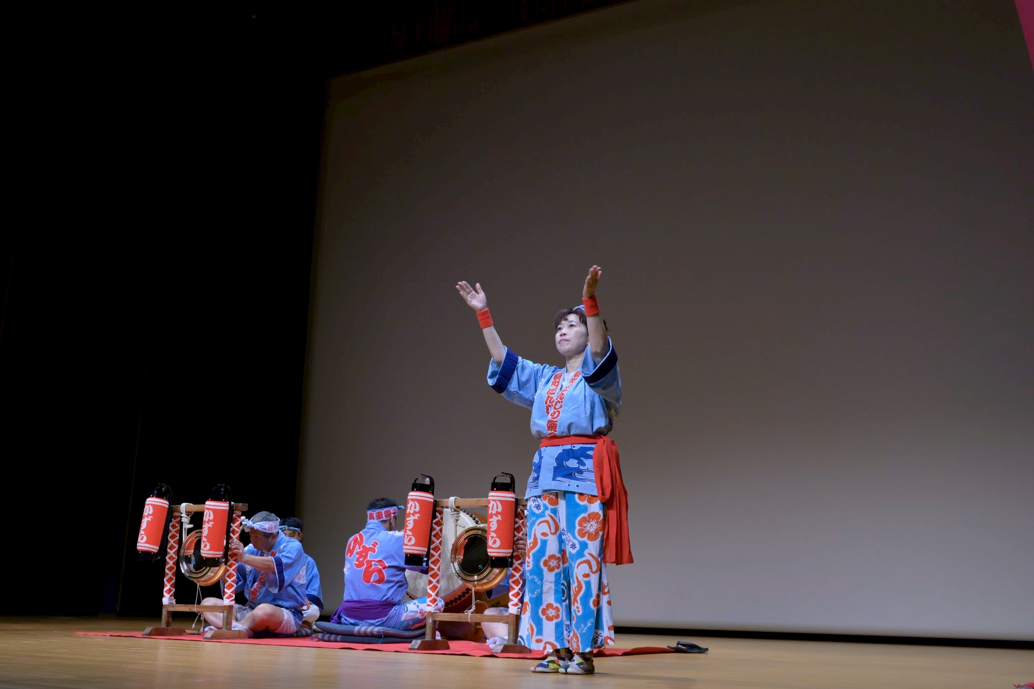 20周年特別記念公演 摂州地車囃子かずら 「龍踊り」1