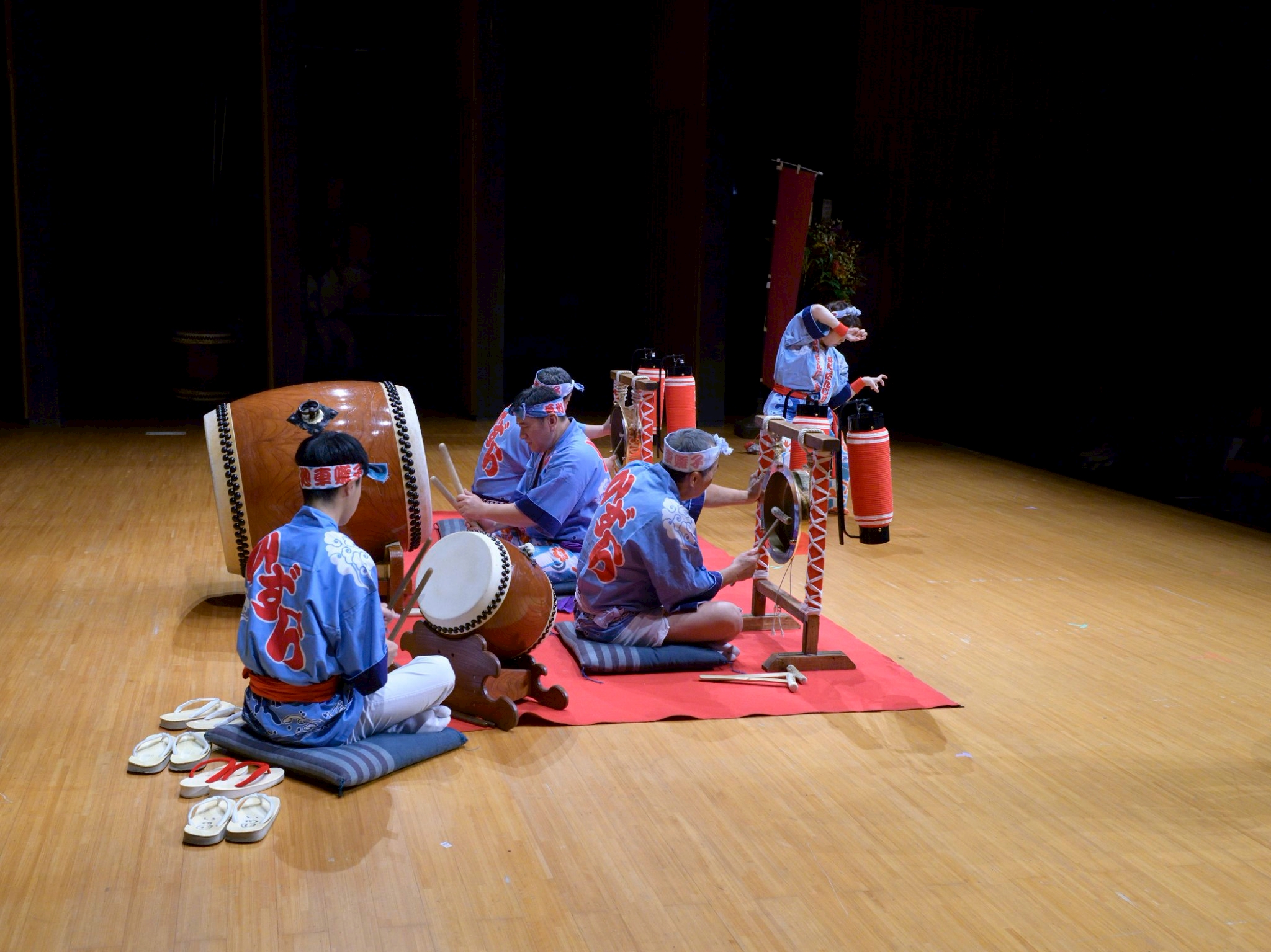 20周年特別記念公演 摂州地車囃子かずら 「龍踊り」2